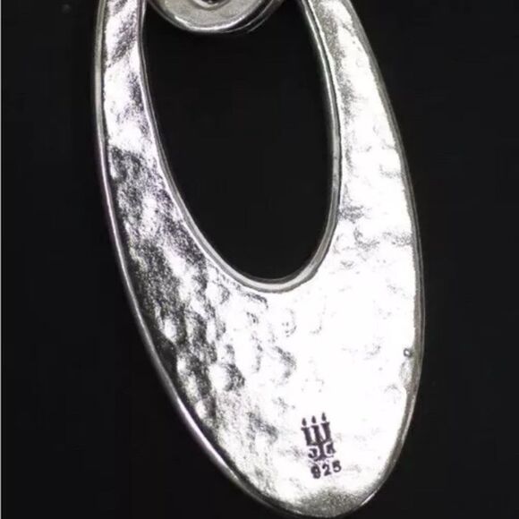 James Avery Retired Sterling Silver Hammered Oval Link Earrings - Picture 5 of 5